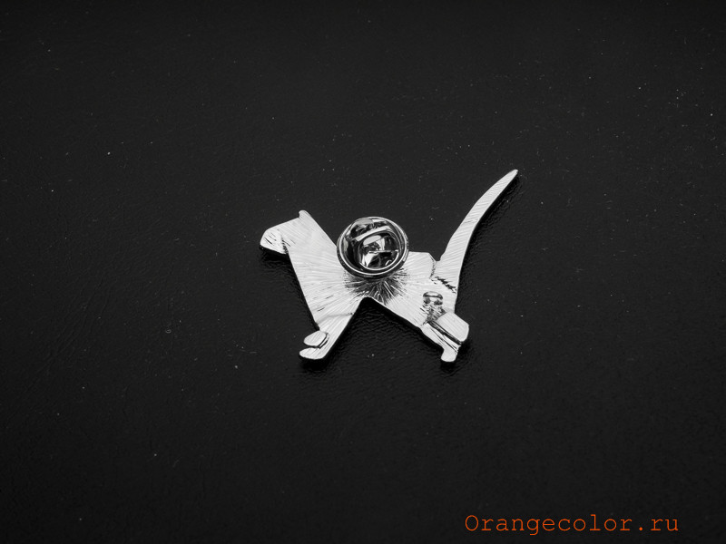 Кликните для увеличения изображения Брошь Б5654