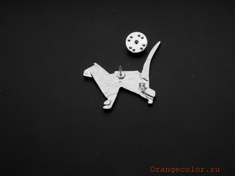 Кликните для увеличения изображения Брошь Б5654