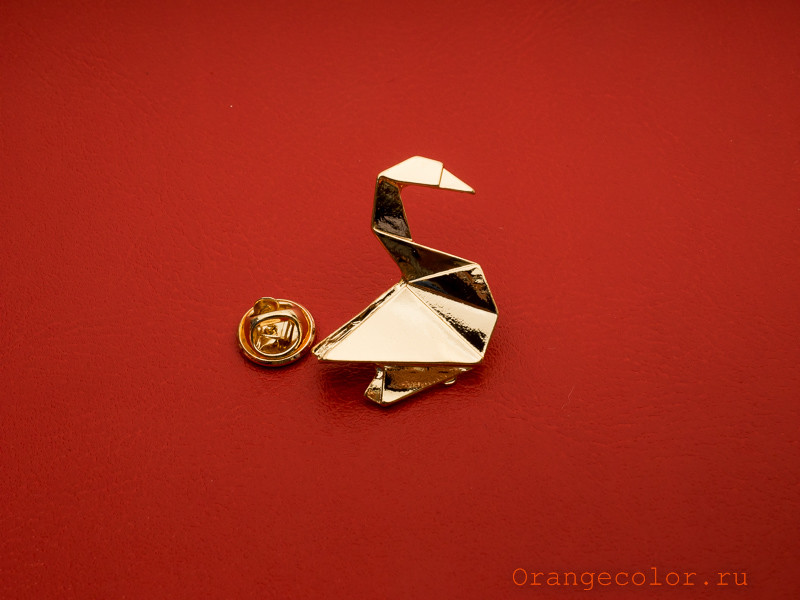 Кликните для увеличения изображения Брошь Б5656