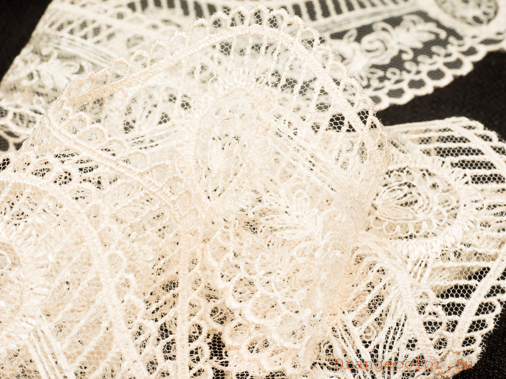 Кликните для увеличения изображения Вышивка на сетке 03348ТД-01