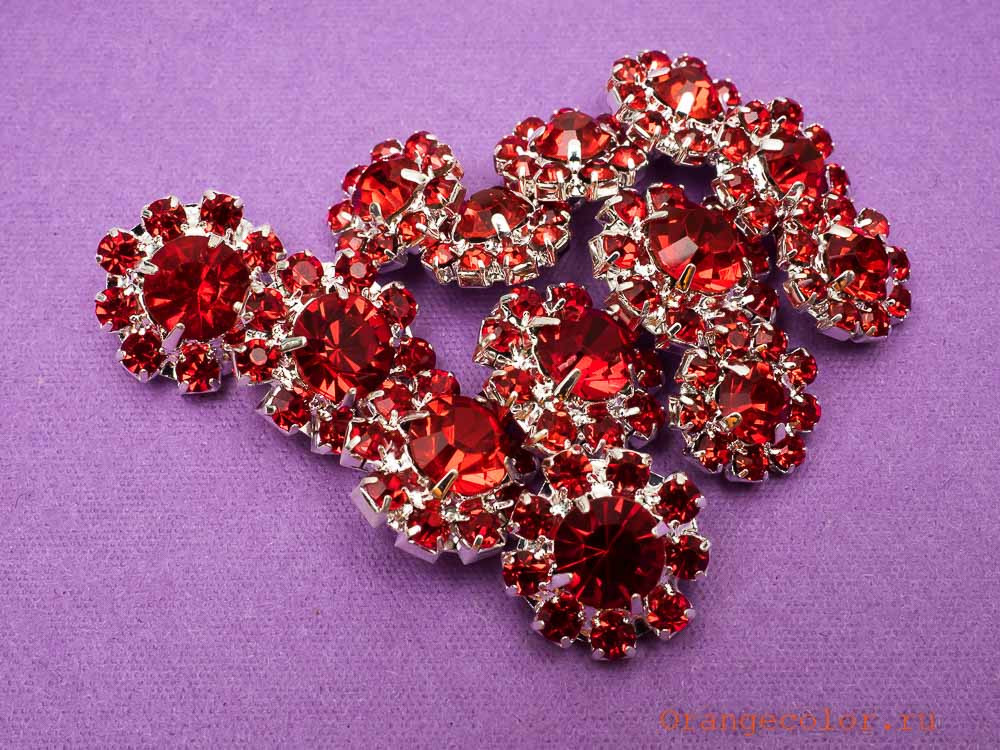 Кликните для увеличения изображения Пуговица со стразами ПУ1585-02-12