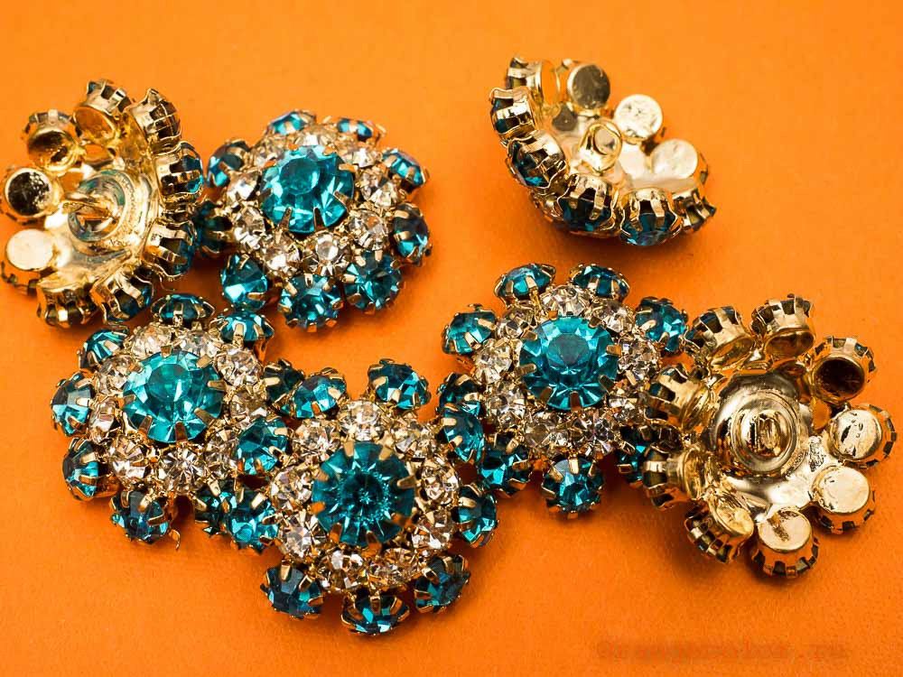 Кликните для увеличения изображения Пуговица со стразами ПУ1589-11-23