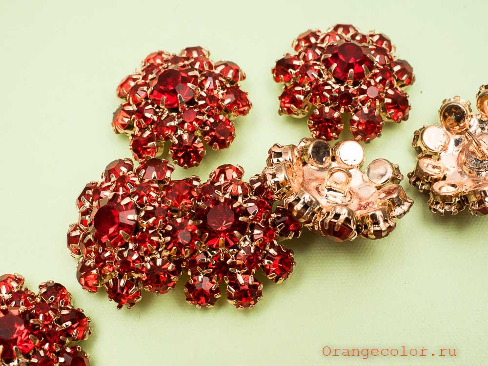 Кликните для увеличения изображения Пуговица со стразами ПУ1592-01-23