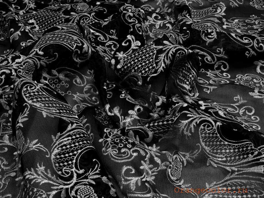 Кликните для увеличения изображения Кружевная вышивка 6425КР