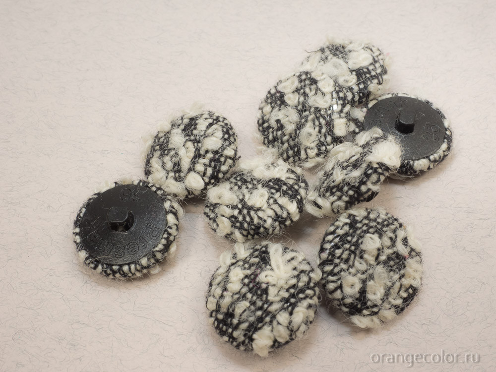 Кликните для увеличения изображения Пуговица из буклированной ткани ПУ1694-01-23