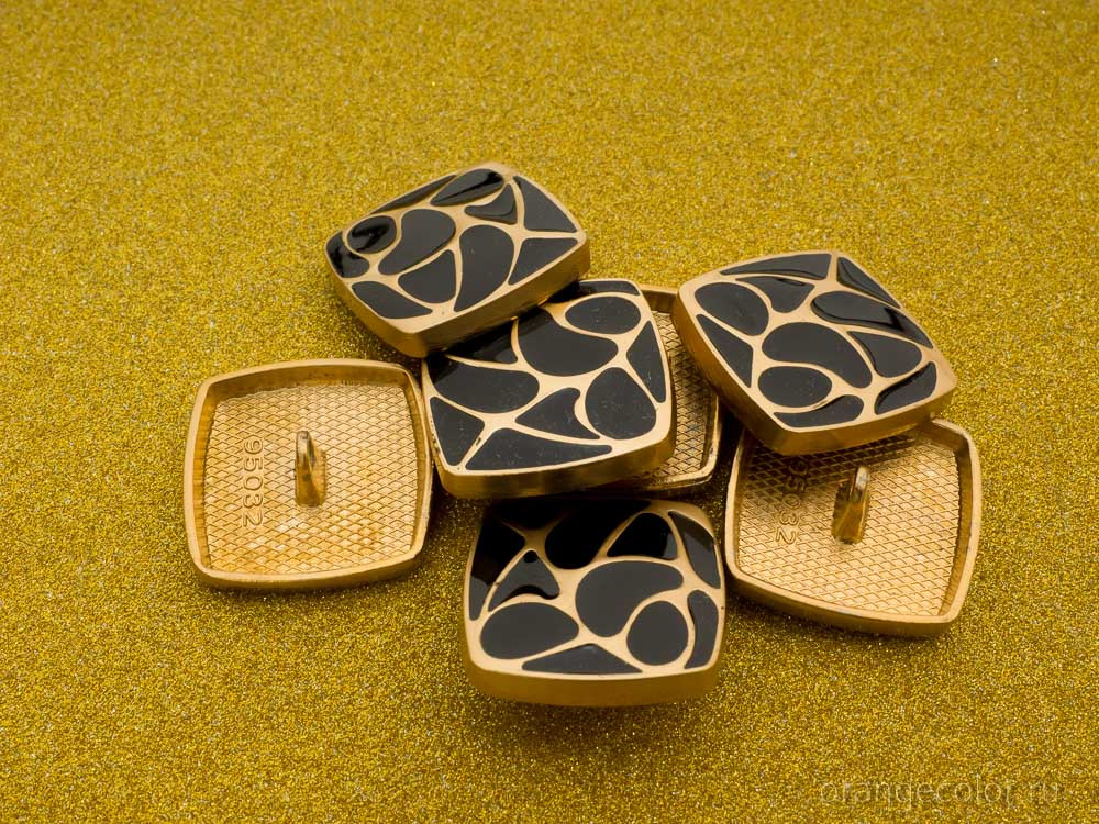 Квадратная пуговица ПУ1754-01-23