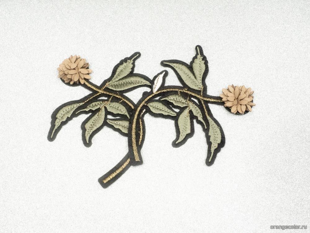 Кликните для увеличения изображения Вышивка на флизелине 10423ДВ-01