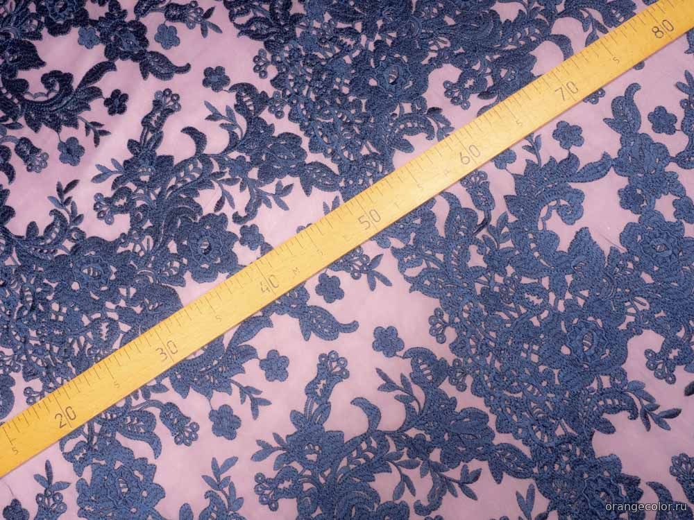 Кликните для увеличения изображения Вышивка на сетке 10358КР-03