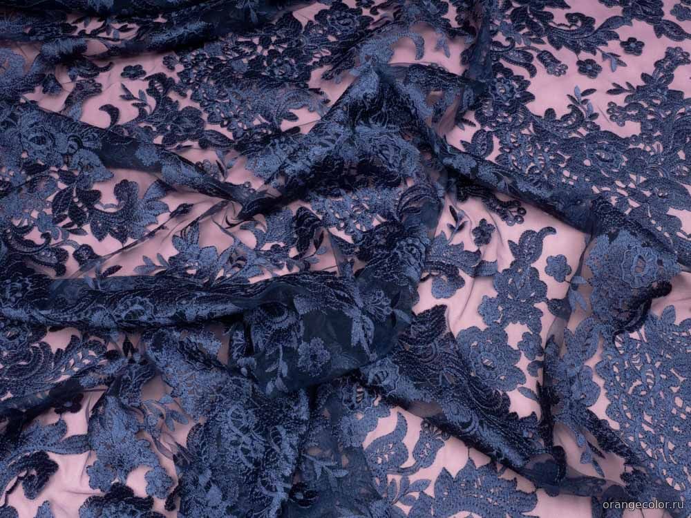 Кликните для увеличения изображения Вышивка на сетке 10358КР-03