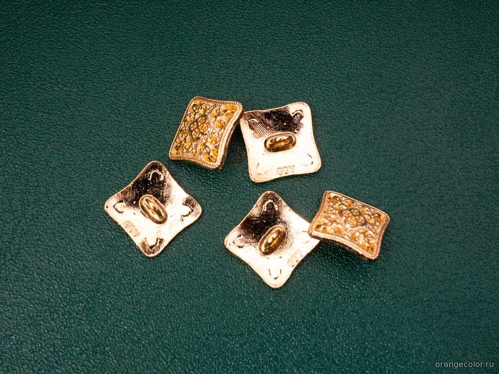 Кликните для увеличения изображения Квадратная пуговица 10400ПУ-01-13-8