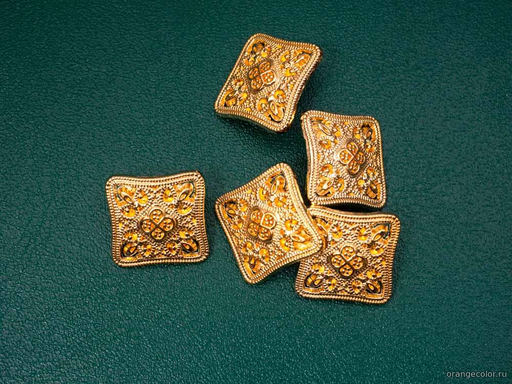 Кликните для увеличения изображения Квадратная пуговица 10400ПУ-01-17-8