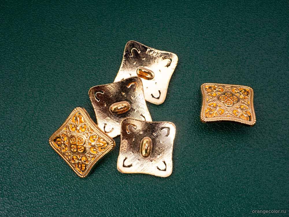 Кликните для увеличения изображения Квадратная пуговица 10400ПУ-01-17-8