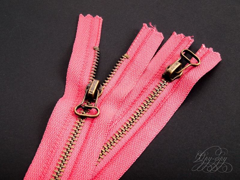 Кликните для увеличения изображения Молния металлическая М0831-0014-27