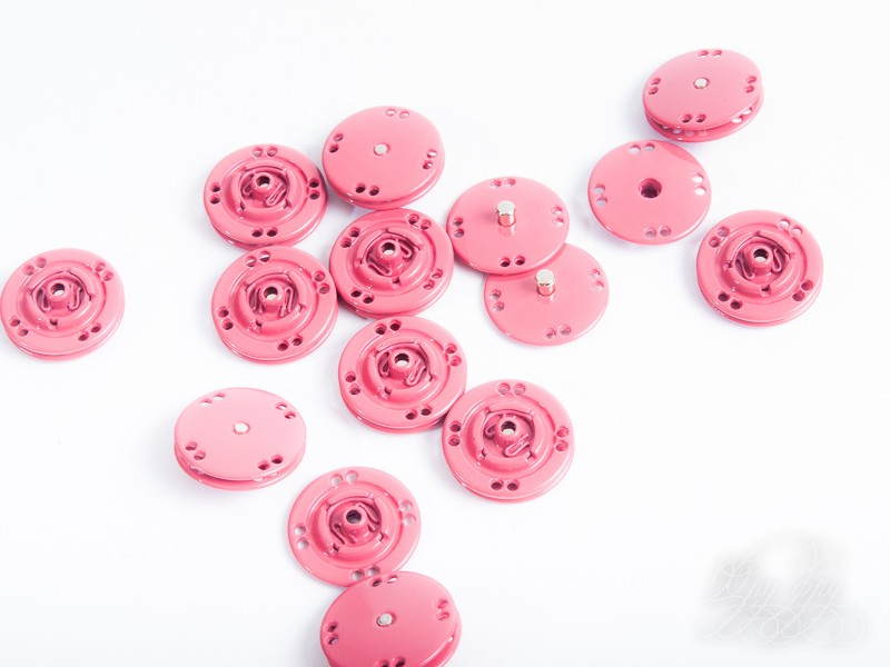 Кнопка пришивная цветная КП1542-01-20