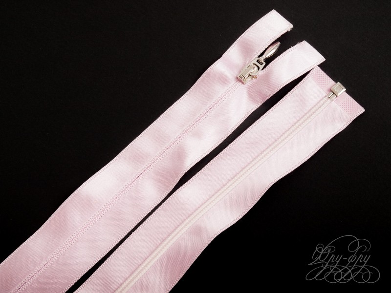 Кликните для увеличения изображения Декоративная пластиковая молния М0838-3007-75