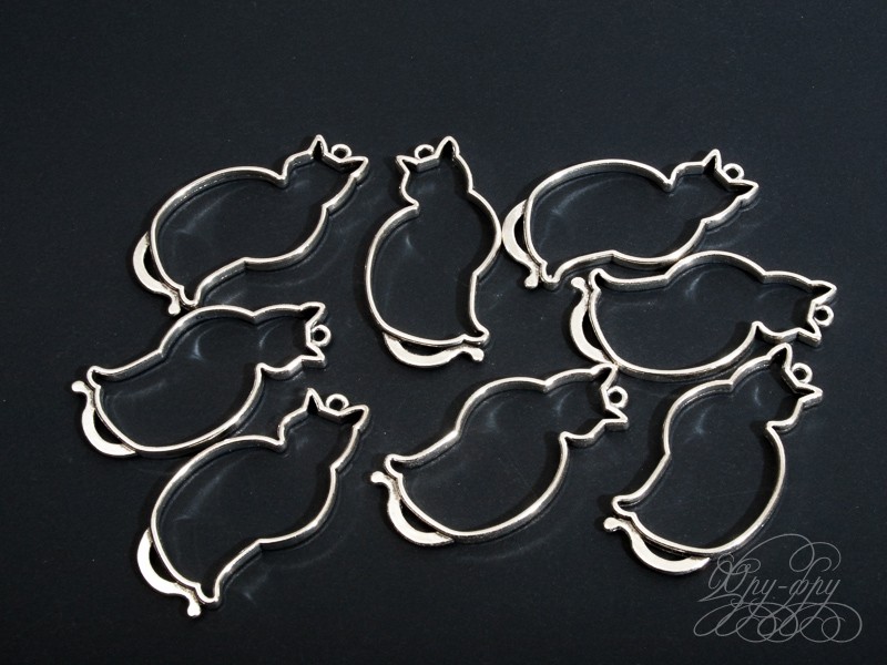 Кликните для увеличения изображения Декоративная металлическая подвеска 02556ДП-02