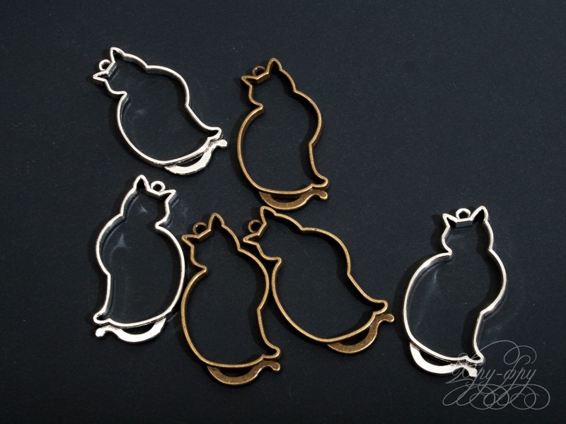 Кликните для увеличения изображения Декоративная металлическая подвеска 02556ДП-02