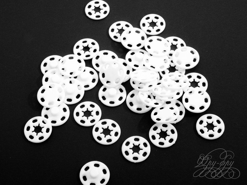 Кликните для увеличения изображения Пластиковая пришивная кнопка КП1559-03-15