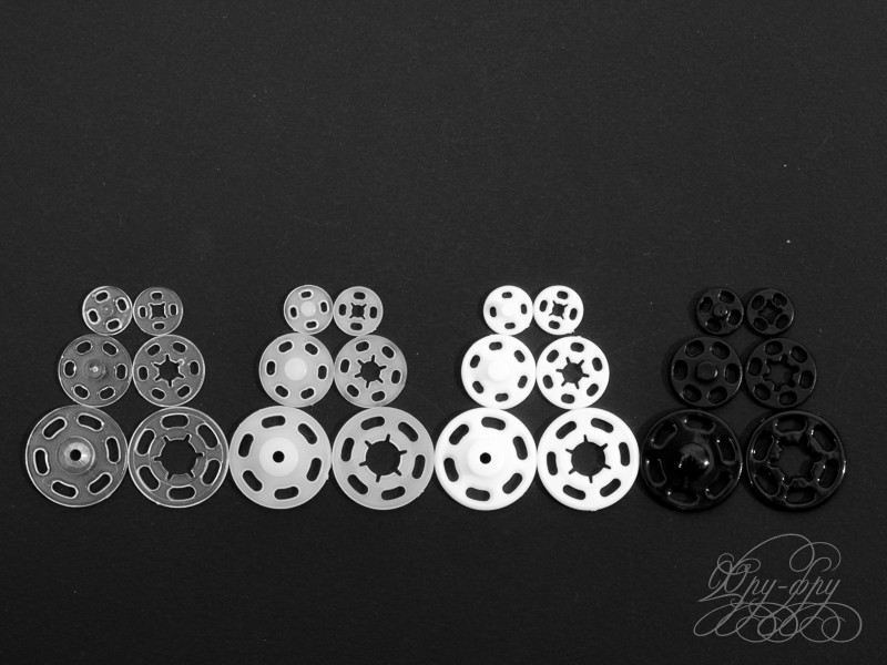 Кликните для увеличения изображения Пластиковая пришивная кнопка КП1559-03-22