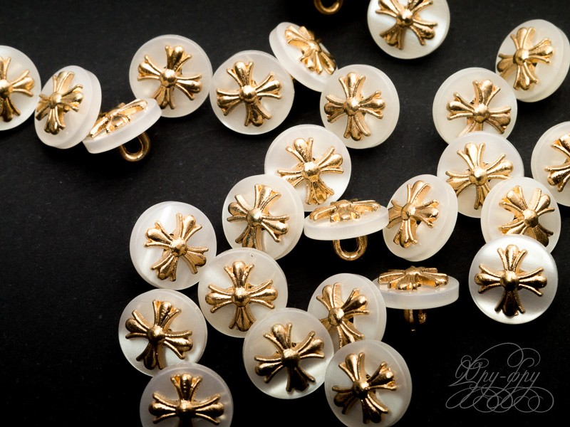 Кликните для увеличения изображения Пластиковая пуговица ПУ1281-01-10